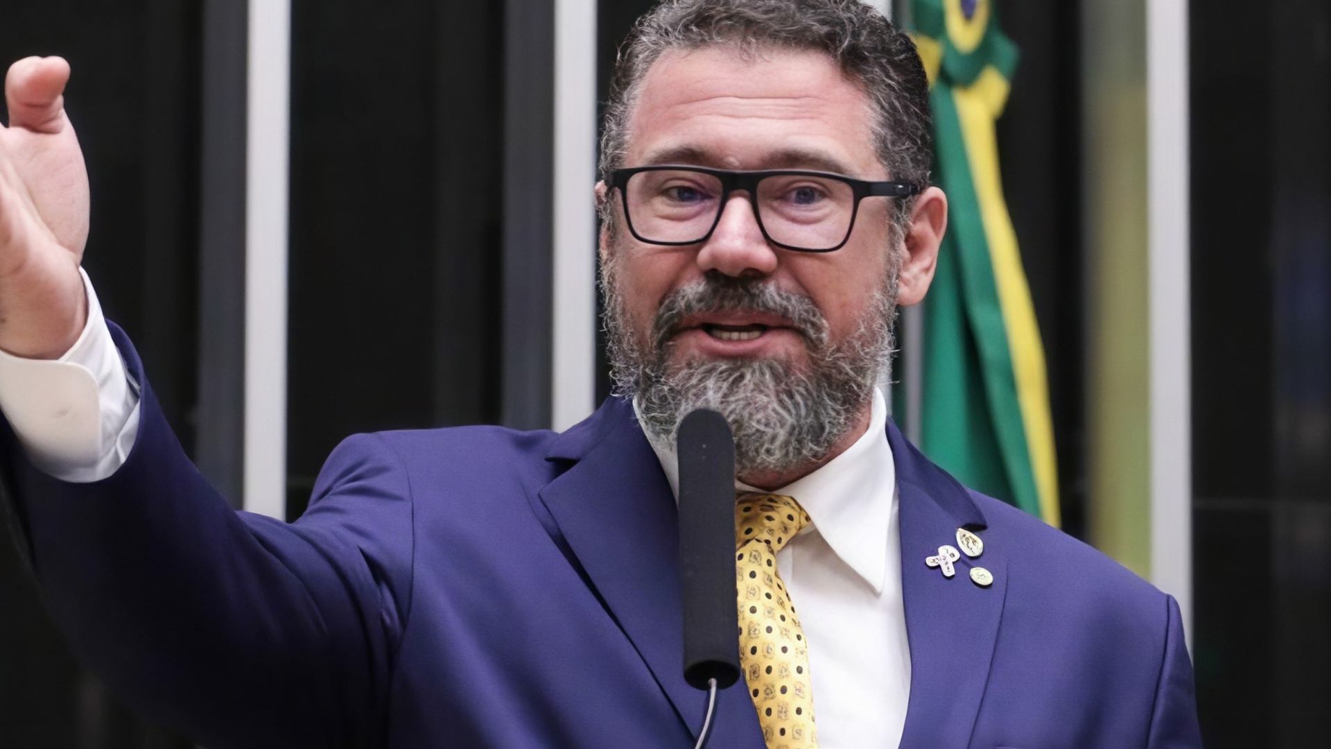 Lei de Marcos Pollon amplia penas para furto, roubo e crimes virtuais