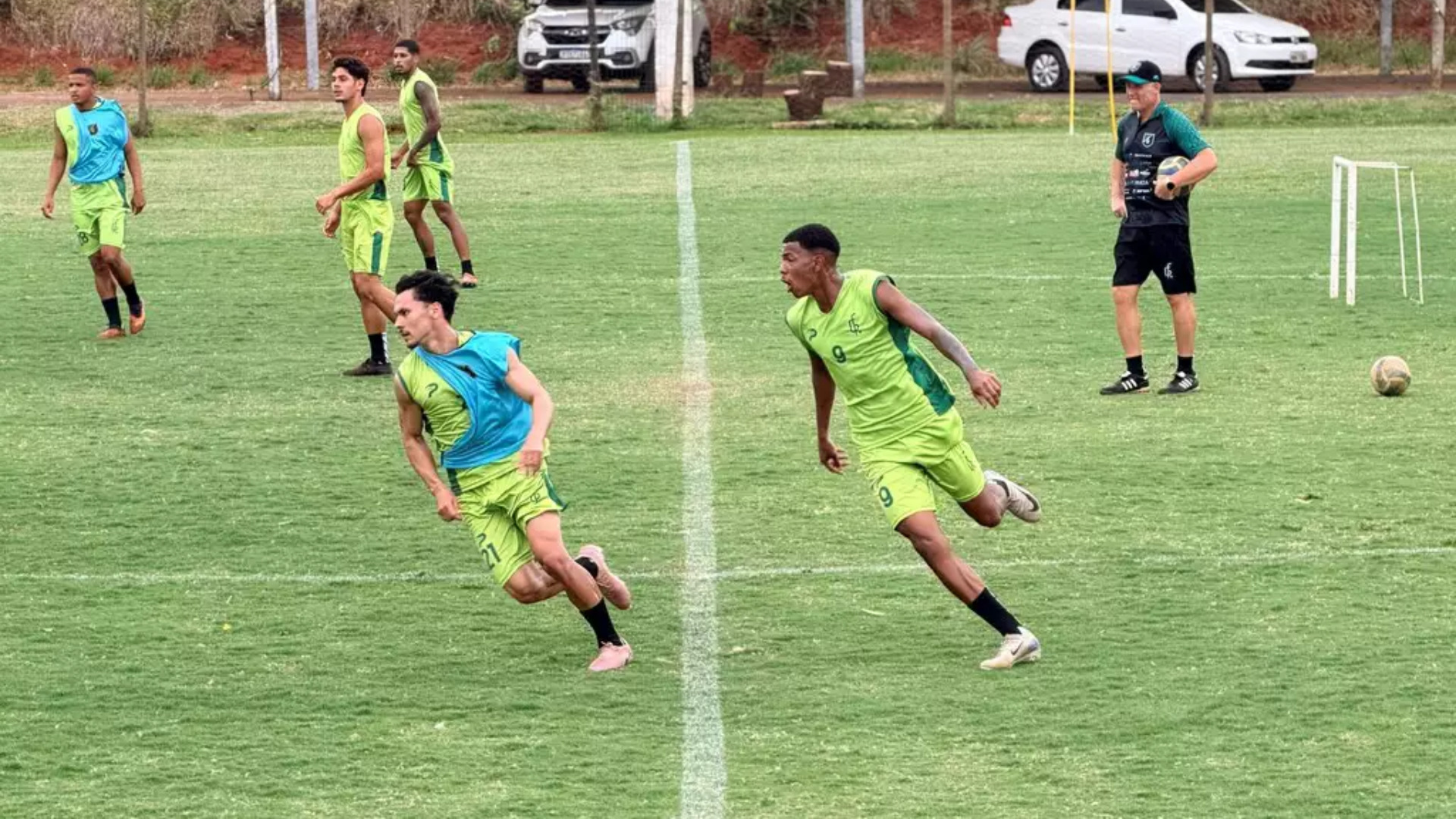 Pantanal aposta em técnico português e meia colombiano na Copa MS